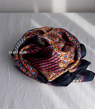 에르멜로 - 까사 - silk scarf